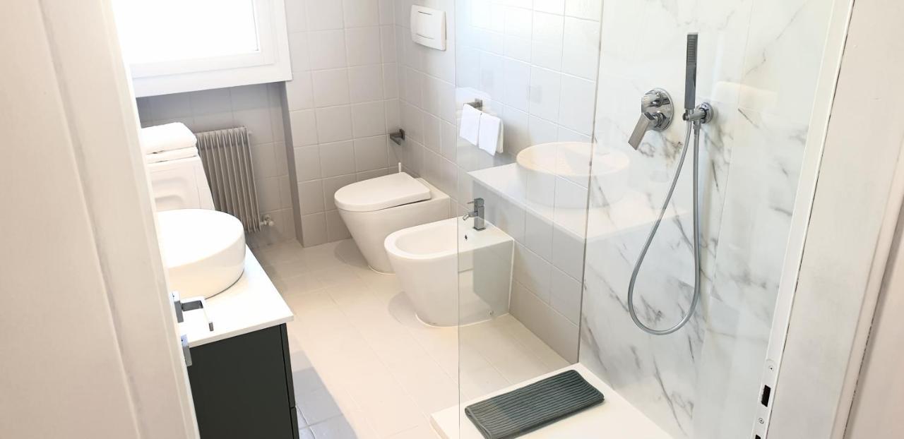 Venezia & Treviso Design Apartment By Anthea Homes Casièr المظهر الخارجي الصورة